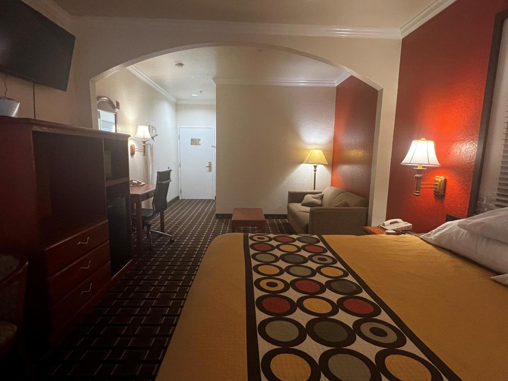 Hotel Super 8 By Wyndham Brookshire Tx Exterior foto